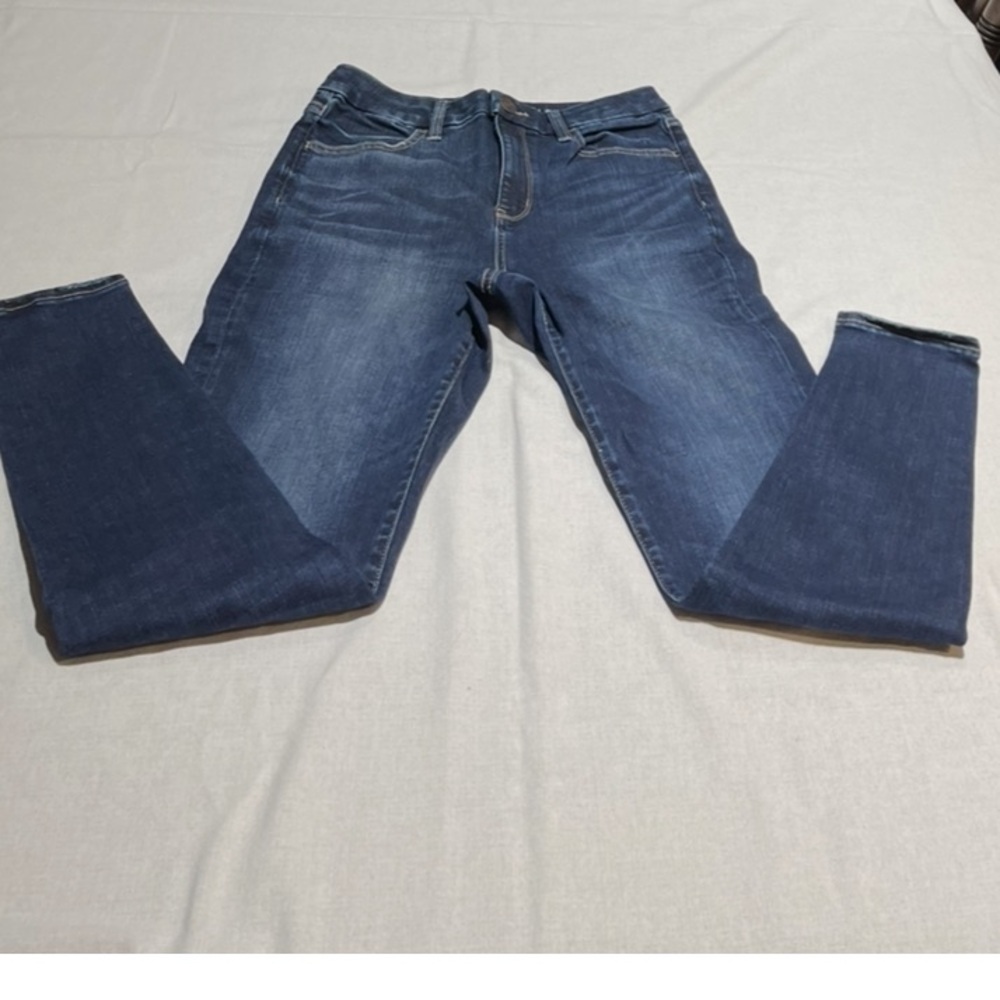 8R, American Eagle Next level stretch - Picture 3 of 5